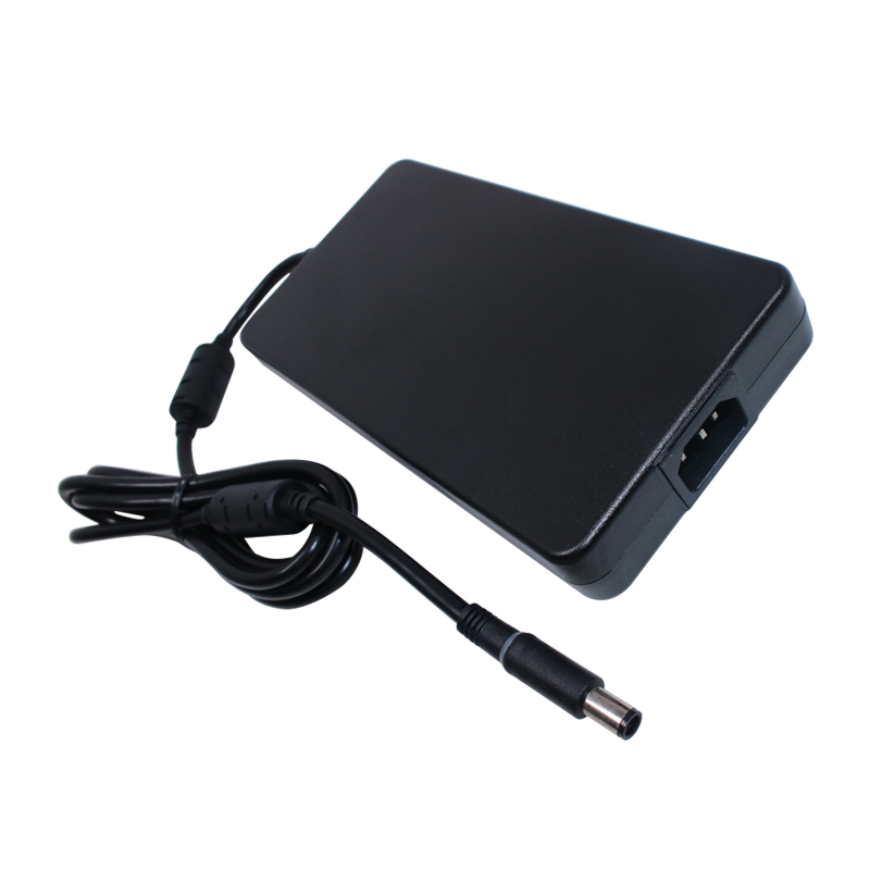 Dellラップトップ用アダプター、240w、19.5v、12 - Laptop Accessories Dell のレビューと価格