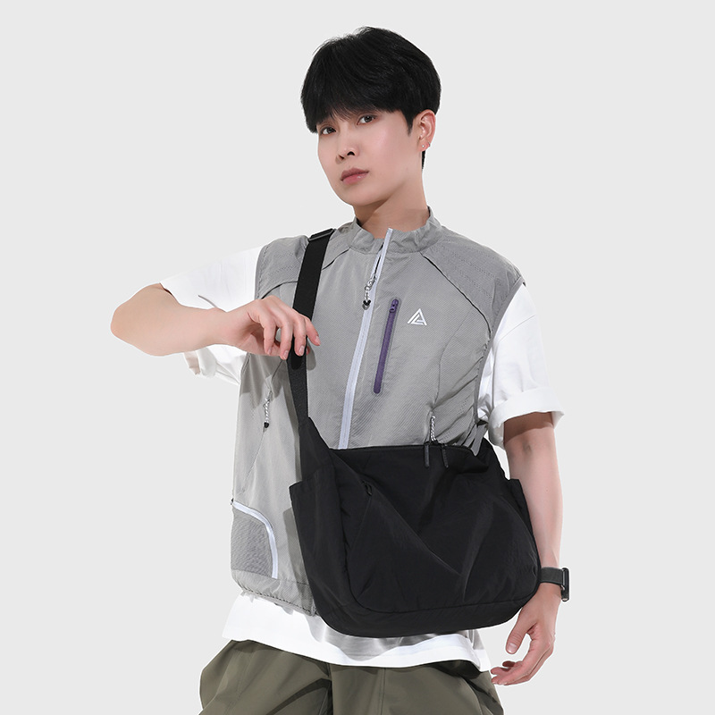 日本製防水オックスフォードショルダーバッグ女性用大容量マルチ - Laptop Accessories Women のレビューと価格
